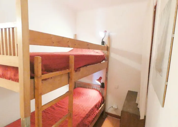 Rhodas 38 * روساس